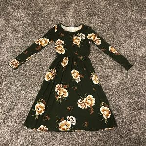 Reborn J Midi Floral Dress size S